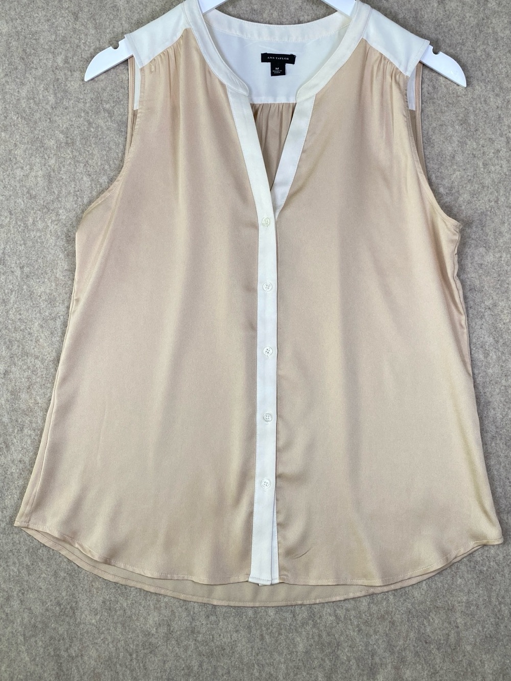 Ann Taylor Sleeveless Two-Tone Blouse - Beige & White Size Medium